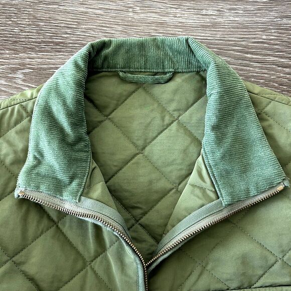 EUC Vineyard Vines Green Quilted Dorset Military Vest Corduroy Collar Size Small - Picture 4 of 10